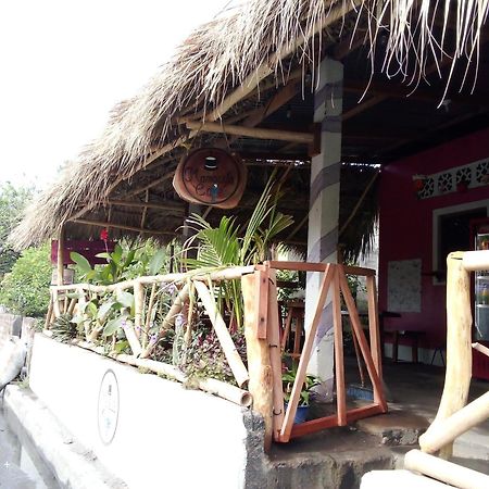 فندق Mamacita Cafe House مويوجالبا المظهر الخارجي الصورة